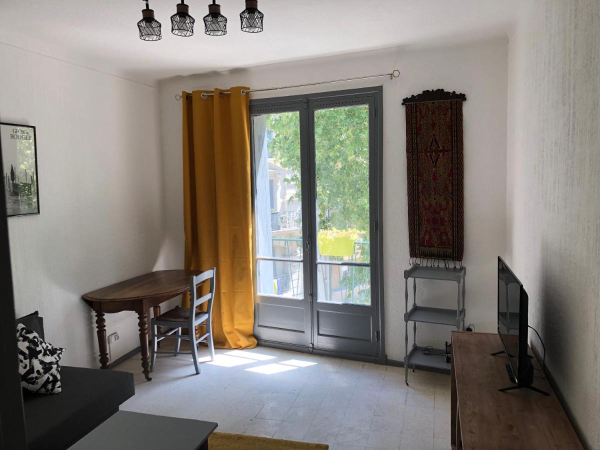 Appartement De Charme Avignon Centre Historique Terrasse Et Balcon Place Pie Εξωτερικό φωτογραφία