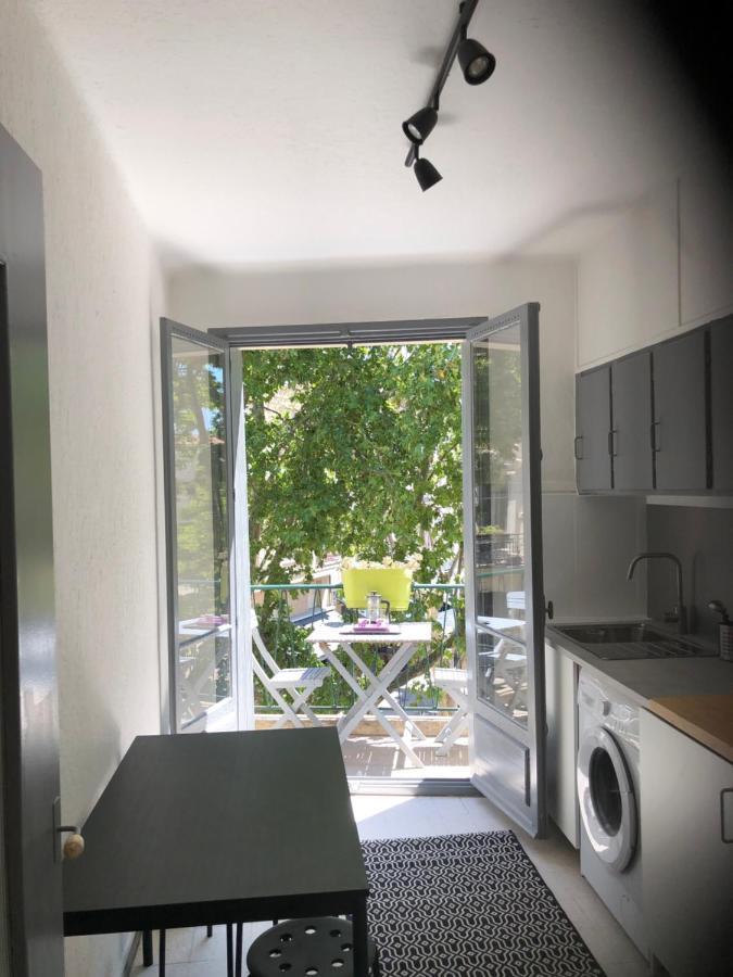 Appartement De Charme Avignon Centre Historique Terrasse Et Balcon Place Pie Εξωτερικό φωτογραφία