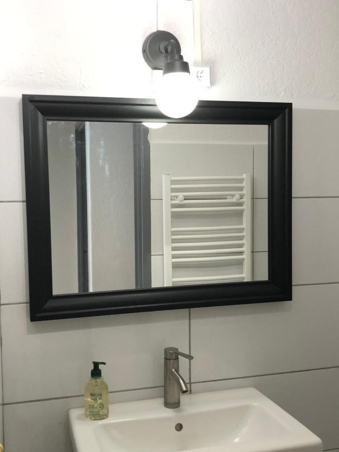 Appartement De Charme Avignon Centre Historique Terrasse Et Balcon Place Pie Εξωτερικό φωτογραφία